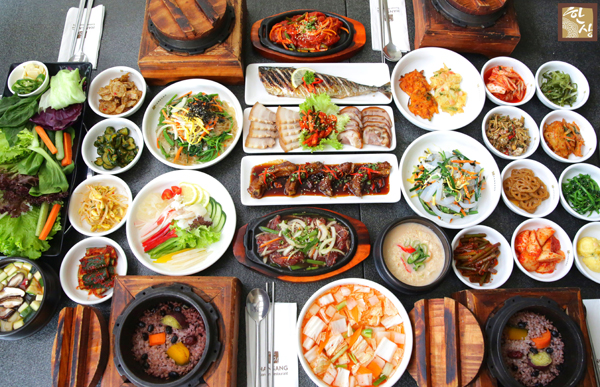 Học nấu món ăn Hàn Quốc